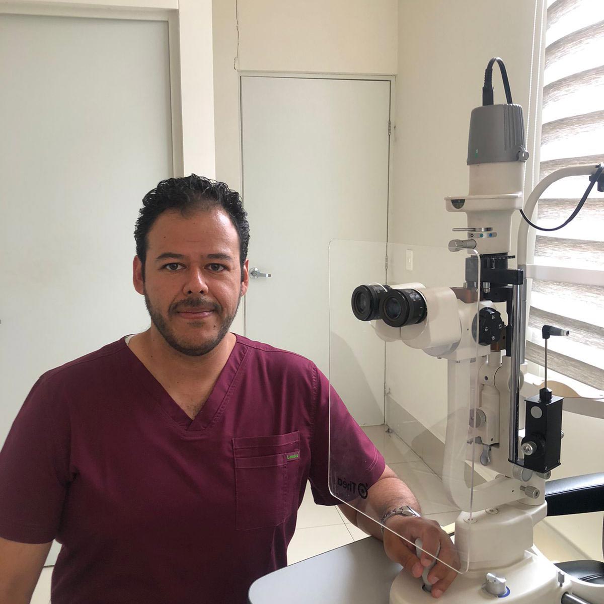 Dr. Rodrigo Martínez
